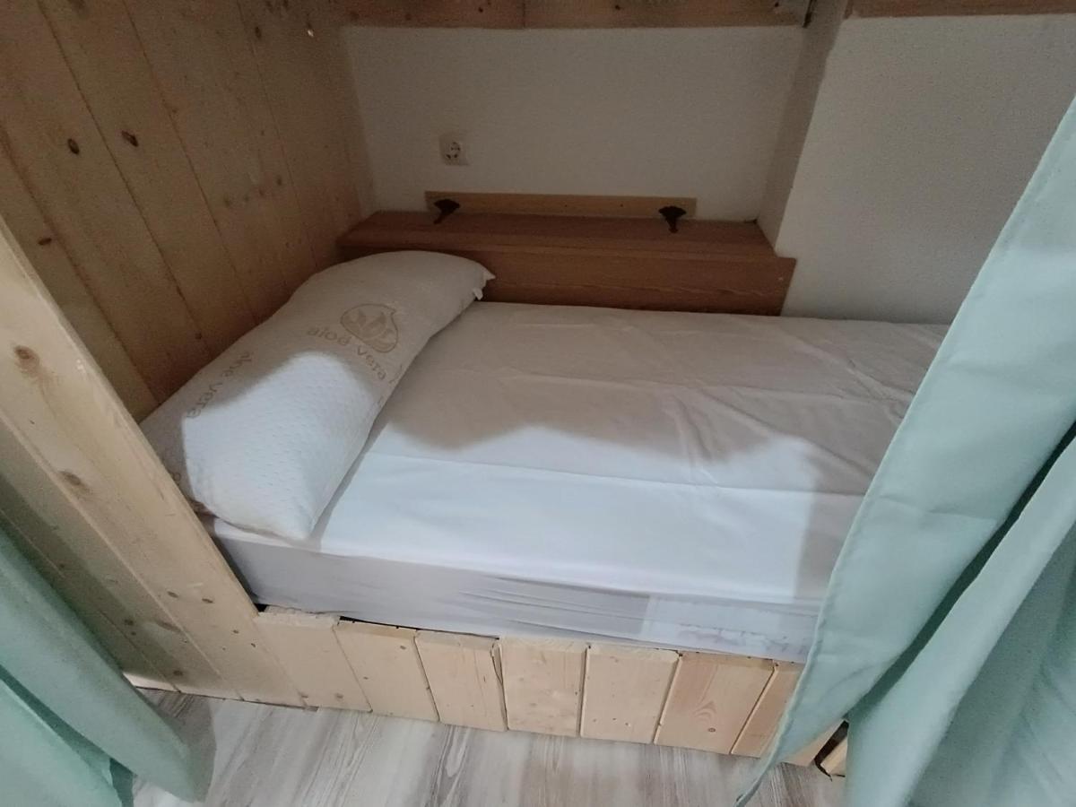 Hostel Bretema Lugo Dış mekan fotoğraf